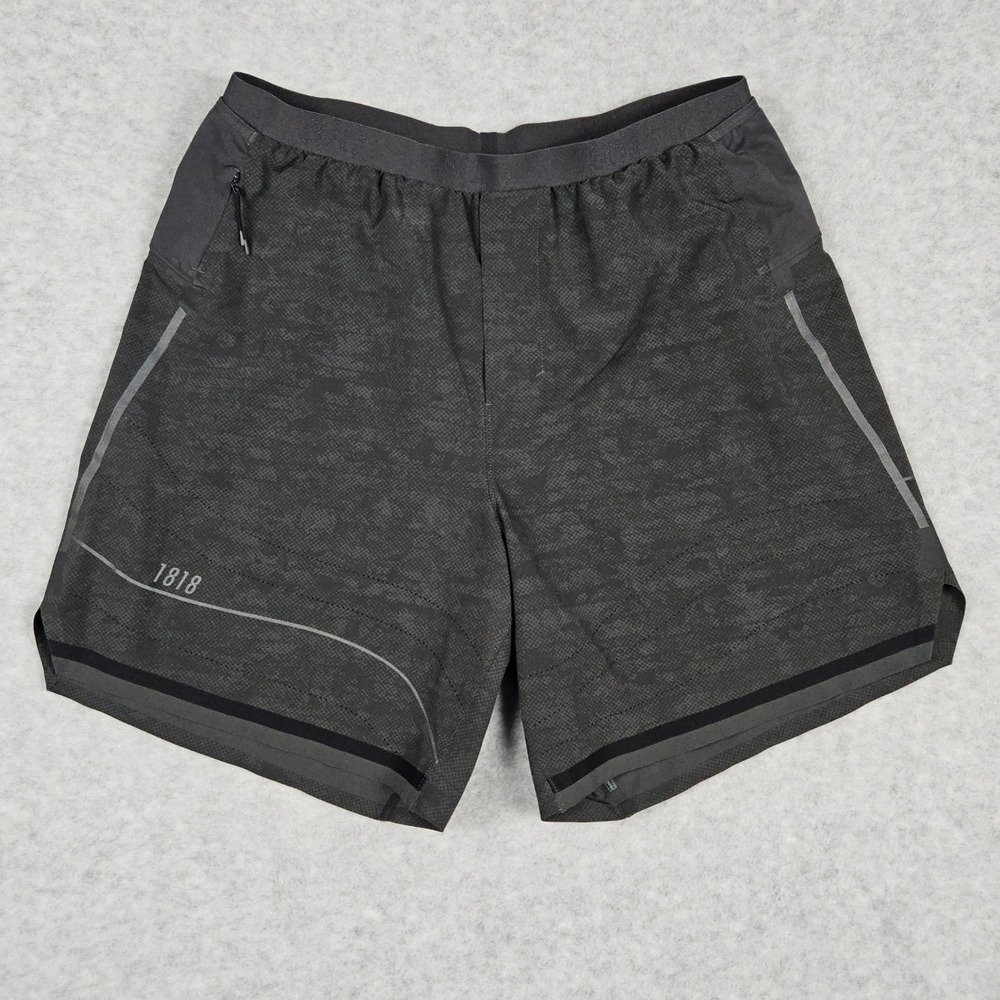 Lululemon All Terrain (Men's Medium) Gray Shredded Camo 7" Shorts 1818 Running